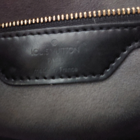 Louis Vuitton purse - Picture 6 of 6